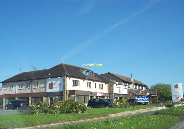 Photo 6"x4" The Crofters Hotel on the A6 at Garstang Ford Green\/SD4746 c2011