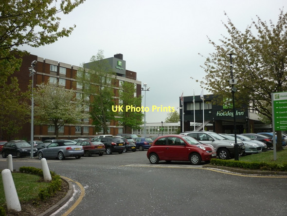 Photo 6"x4" The Holiday Inn, Washington Ayton\/NZ2855 c2011