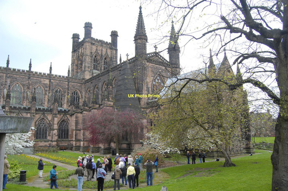 Photo 6"x4" Tour group, Chester Cathedral Chester c2011
