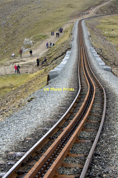 Photo 6"x4" Snowdon Mountain Railway Gwastadnant c2011