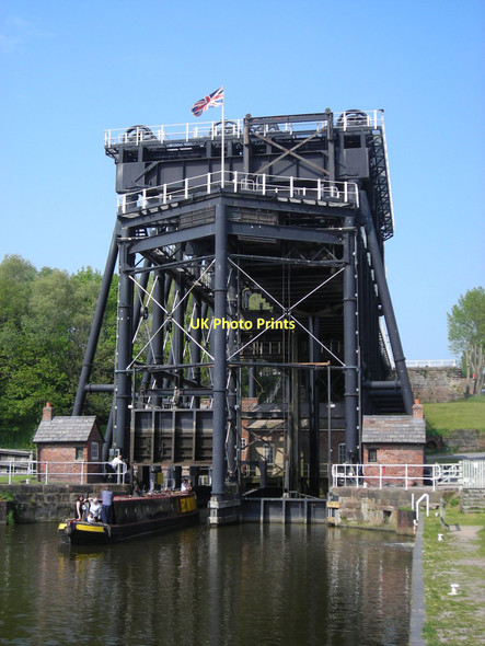 Photo 6"x4" Anderton Boat Lift Northwich c2010
