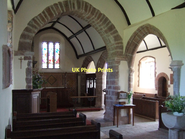 Photo 6"x4" Interior of Upton Hellions church Upton Hellions c2011