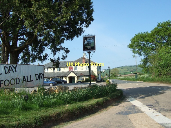 Photo 6"x4" The Ruffwell Inn Up Exe c2011