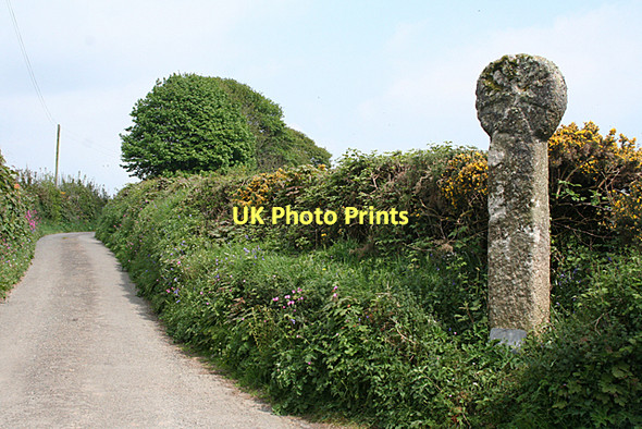Photo 6"x4" Lanivet: ancient cross by Lesquite Bokiddick c2011