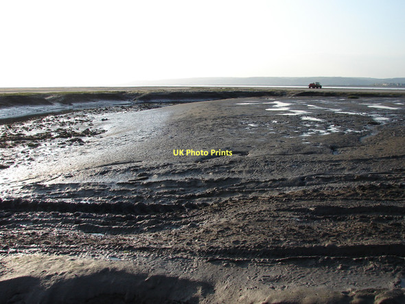 Photo 6"x4" Activity on the mudflats Crofty\/SS5295 c2011