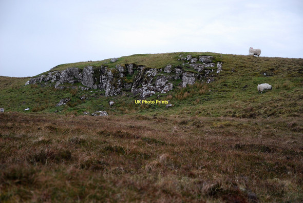 Photo 6"x4" Rocky Outcrop Balmeanach\/NG3243 c2011