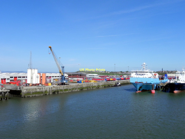 Photo 6"x4" Heysham Harbour, North Wharf Heysham c2011