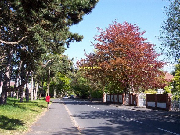 Photo 6"x4" Kirklake Road Formby Formby c2011