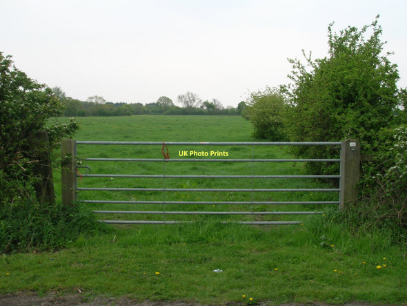 Photo 6"x4" Gated field entrance off North Lane Earswick c2011
