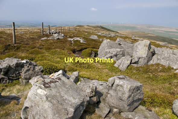 Photo 6"x4" Rock outcrops on Gallows Hill Gallows Hill\/SD5960 c2011
