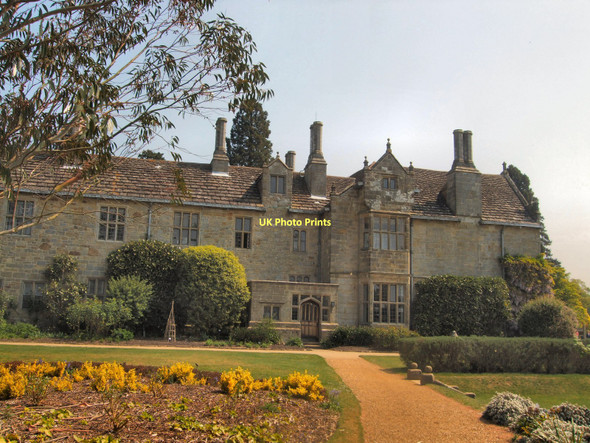 Photo 6"x4" Side view of Wakehurst Place Mansion West Hill\/TQ3230 c2011