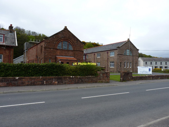 Photo 6"x4" The Marine Biological Research Station Millport c2011