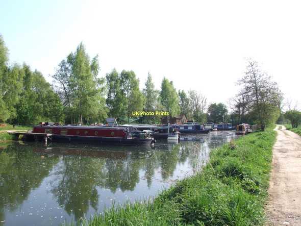 Photo 6"x4" Moored canal boats at Melbourne, East Yorkshire Melbourne\/SE7544 c2011