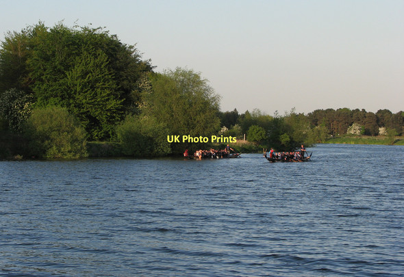Photo 6"x4" Dragon boats on the Trent near Colwick West Bridgford c2011