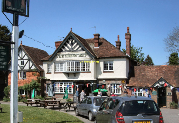 Photo 6"x4" The Green Man Pub, Horsted Keynes Horsted Keynes c2011