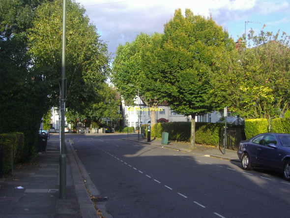 Photo 6"x4" Golders Gardens, Golders Green Hendon\/TQ2389 c2008