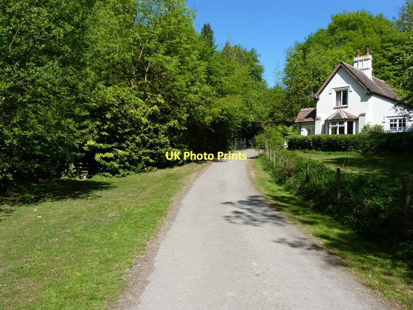 Photo 6"x4" Gatehouse at the western side of Buildwas Park Sheinton c2011