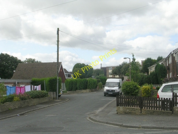 Photo 6"x4" Beverley Gardens - Upper Batley Low Lane Batley c2009