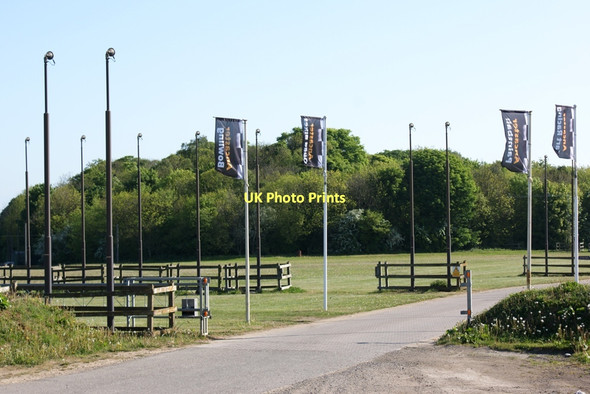 Photo 6"x4" Landing lights and entrance to Ancaster Karting Ancaster c2011