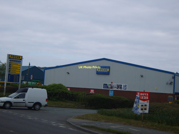 Photo 6"x4" Focus Store Pool Road Newtown. Newtown\/Y Drenewydd c2011