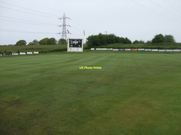Photo 6"x4" Bamford-Fieldhouse Cricket Club Scoreboard Bagslate Moor c2009