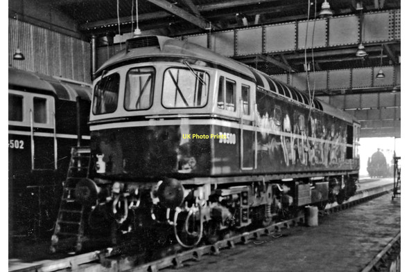 Photo 6"x4" Brand-new Type 3 Diesel in Hither Green Shed Catford\/TQ3873 c1960