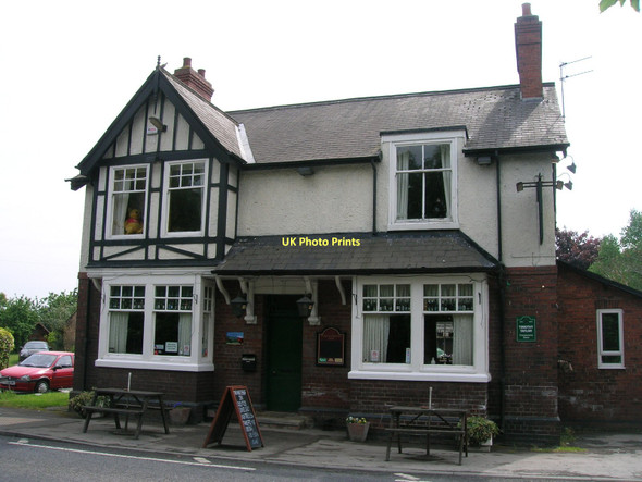 Photo 6"x4" Wheatsheaf Inn, Burn Burn\/SE5928 c2011