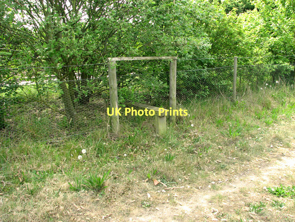 Photo 6"x4" Another impassable stile beside the footpath to Suton Wymondham\/TG1101 c2011