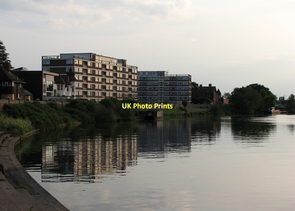 Photo 6"x4" Reflections in the Trent West Bridgford c2011