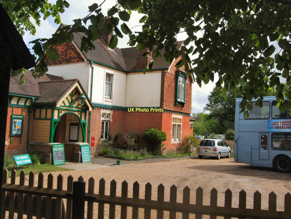 Photo 6"x4" Kingscote Station entrance Turners Hill c2011