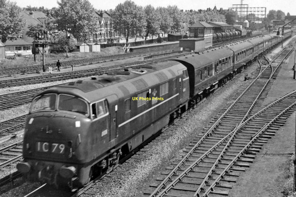Photo 6"x4" Diesel-hauled Down express near West Ealing Ealing c1962