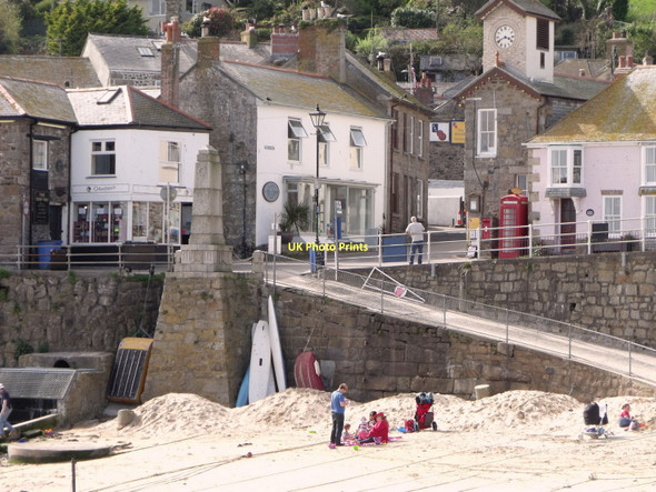 Photo 6"x4" Mousehole Harbour Newlyn c2011