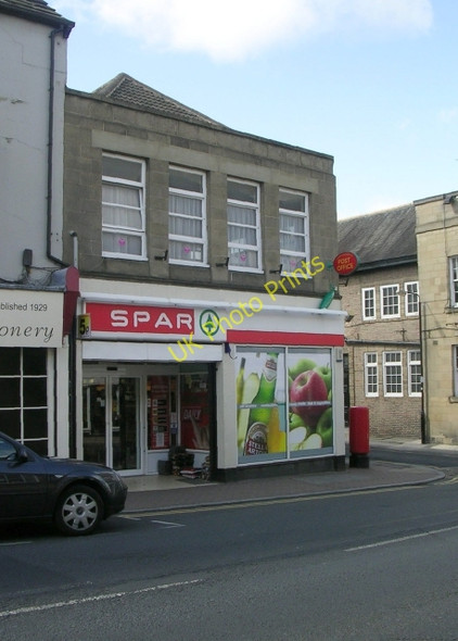 Photo 6"x4" Knaresborough Post Office & Store - High Street Knaresborough c2009