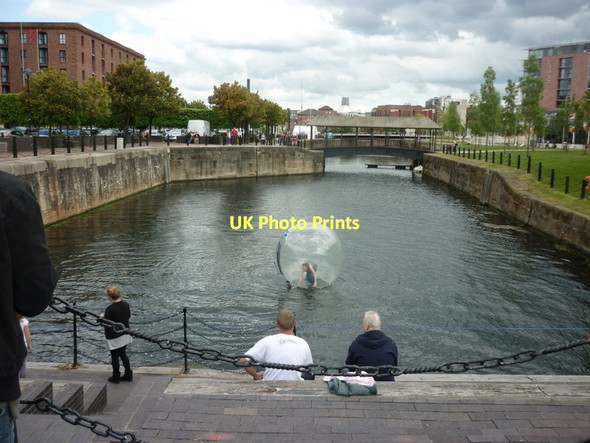 Photo 6"x4" Walking on water, Duke's Dock, Liverpool Toxteth c2011