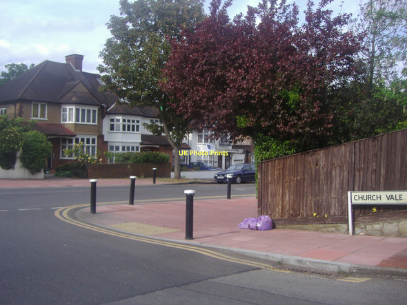 Photo 6"x4" Church Vale at junction of Creighton Avenue Finchley c2011