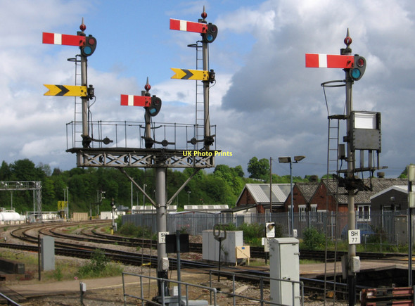 Photo 6"x4" Worcester - semaphores at Shrub Hill Worcester c2011