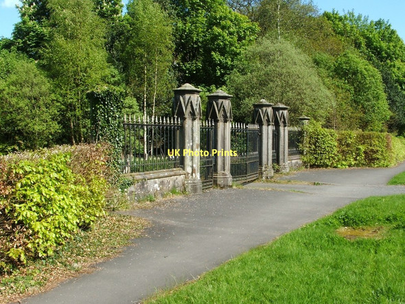 Photo 6"x4" Gate of Arden House South Lodge Arden\/NS3684 c2011