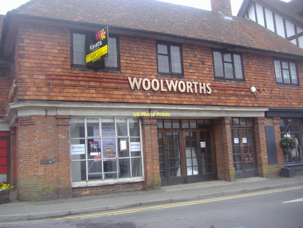 Photo 6"x4" Empty Woolworths shop in Haslemere Haslemere c2011