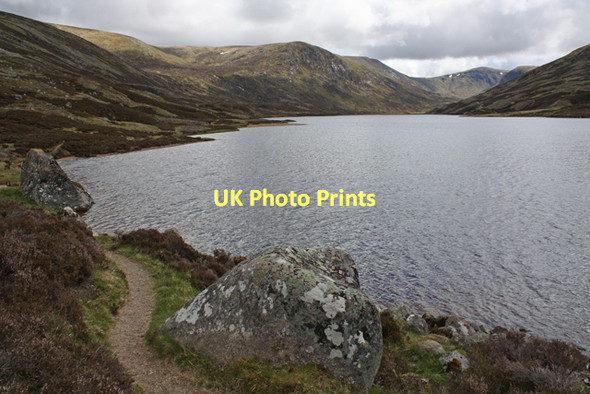 Photo 6"x4" Loch Callater Glen Callater\/NO1784 c2011