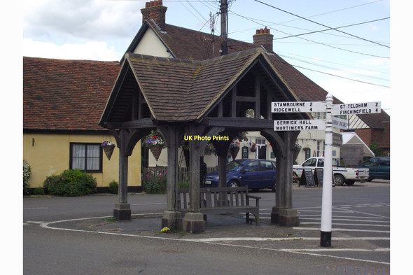 Photo 6"x4" The Village Pump Toppesfield c2011
