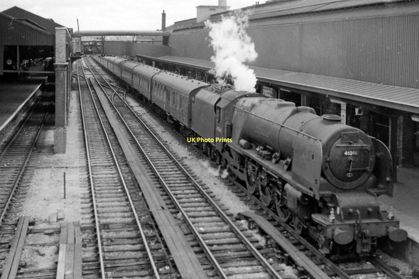 Photo 6"x4" Euston - Llandudno express at Chester, with a Stanier 'Coronation' Pacific Chester c1962