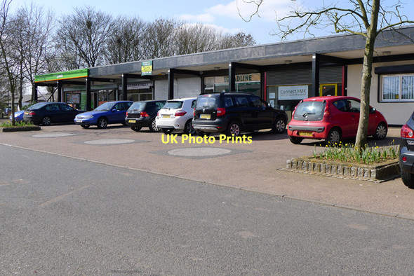 Photo 6"x4" Shops at the Local Centre, Beanhill Milton Keynes c2011