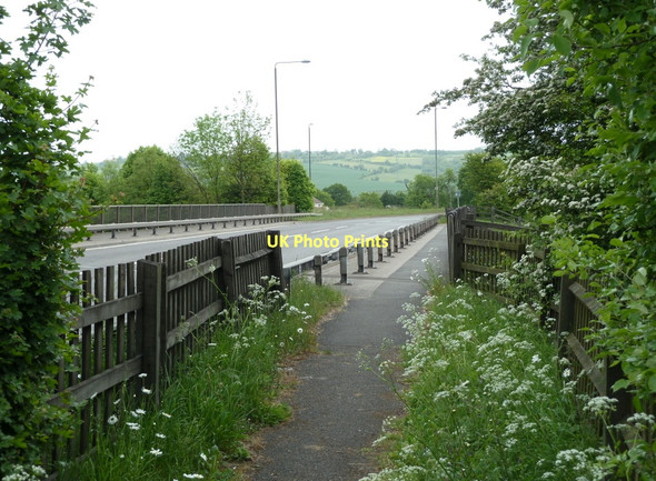 Photo 6"x4" Pedestrian route over the M1 Doe Lea c2011