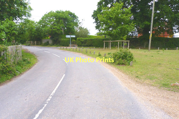 Photo 6"x4" Road Junction near Pylewell Home Farm East End\/SZ3697 c2011