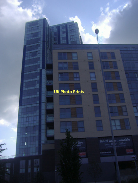 Photo 6"x4" Apartment blocks on Leighton Buzzard Road Hemel Hempstead c2011