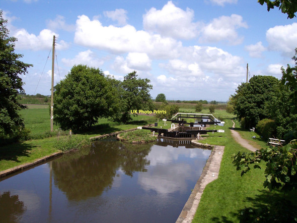 Photo 6"x4" Rufford Branch locks from School Lane bridge Burscough Bridge c2011