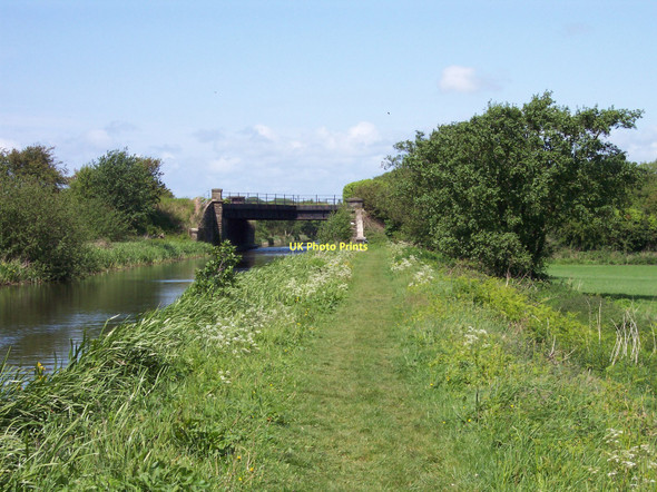 Photo 6"x4" Track and railway bridge crosses the Rufford Branch Black Moor\/SD4714 c2011
