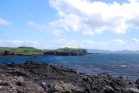 Photo 6"x4" Eilean Chathastail Galmisdale c2011