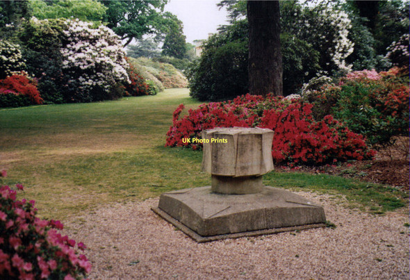 Photo 6"x4" Exbury Gardens memorial Exbury c2011