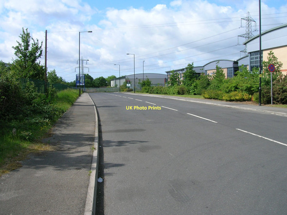 Photo 6"x4" Road on industrial Estate, Armthorpe Nutwell c2011